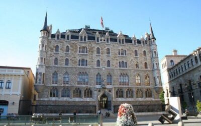 Palacio Casa Botines de León: una obra maestra de Antonio Gaudí