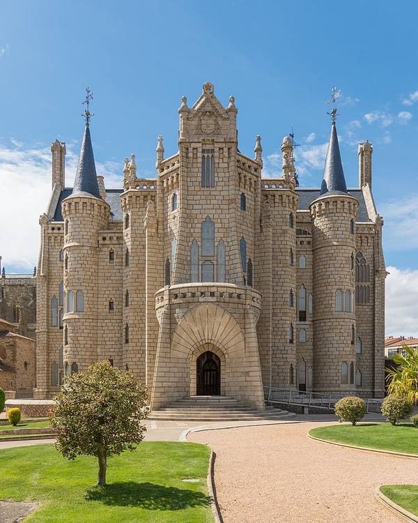 Palacio Episcopal de Astorga