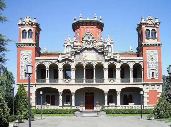 Palacio de Larrinaga de Zaragoza