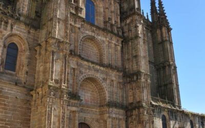 Catedral Nueva de Plasencia: gótico-renacentista y barroca del siglo XV