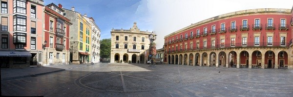 plaza mayor de gijon asturias