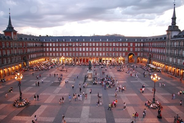 plaza mayor de madrid