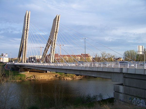 Puente de la Hispanidad