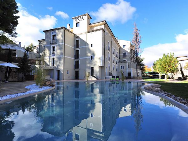 hotel balneario alhama de aragon