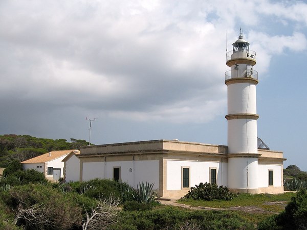 faro de cabo de las salinas