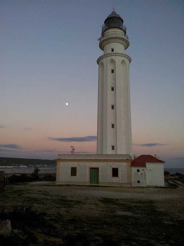 faro de cabo trafalgar