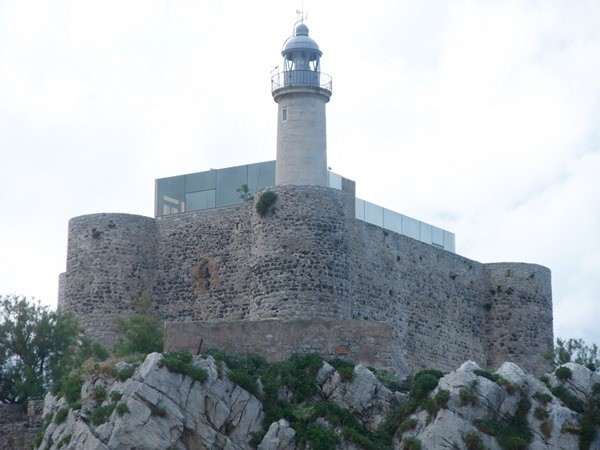 faro del castillo de santa ana