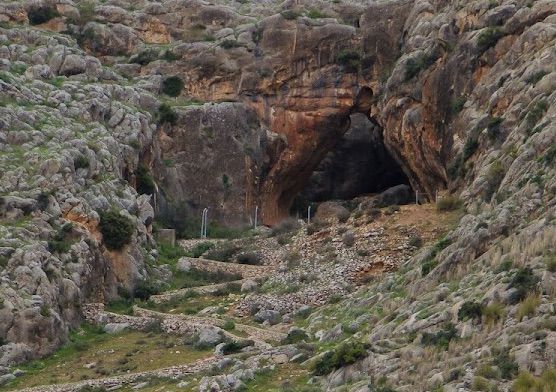 Cueva Hora