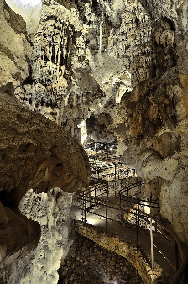 Cueva de la Campana