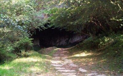 Cueva de la Viejarrona