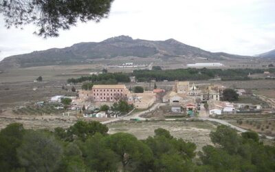 Cuevas de la Huesa Tacaña