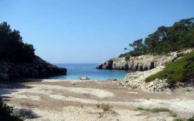 Cala Fustam