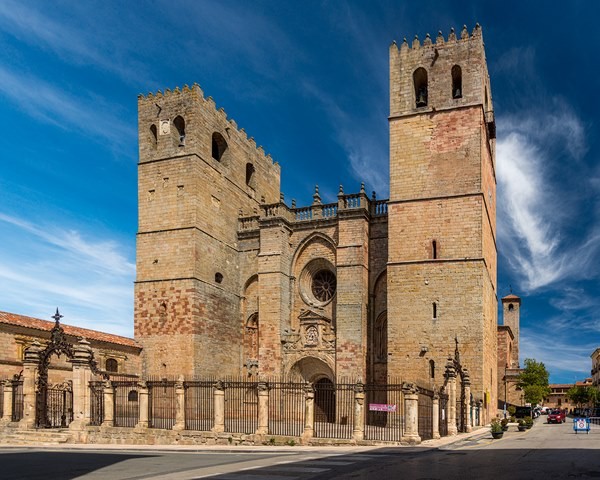 catedral de santa maria de siguenza guadalajara