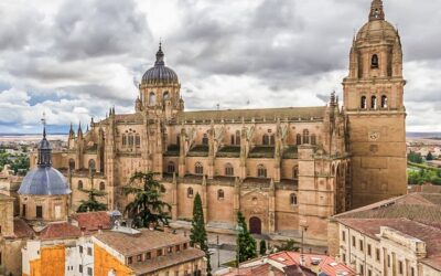 Catedral Nueva de Salamanca: gótica, renacentista, barroca y armoniosa