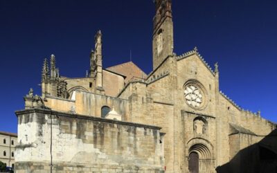 Catedral Vieja de Plasencia: románica y gótica del siglo XIII