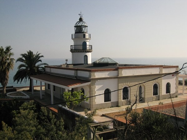 faro de calella