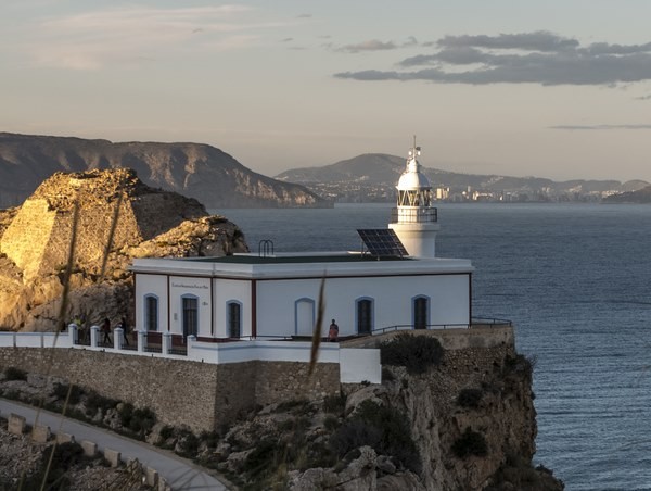 faro de punta albir