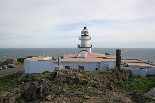 faro del cabo de creus